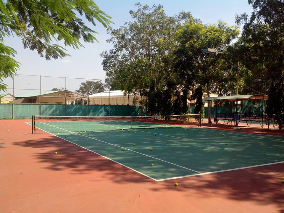 Sân tennis CLB tennis Hưu Trí 1